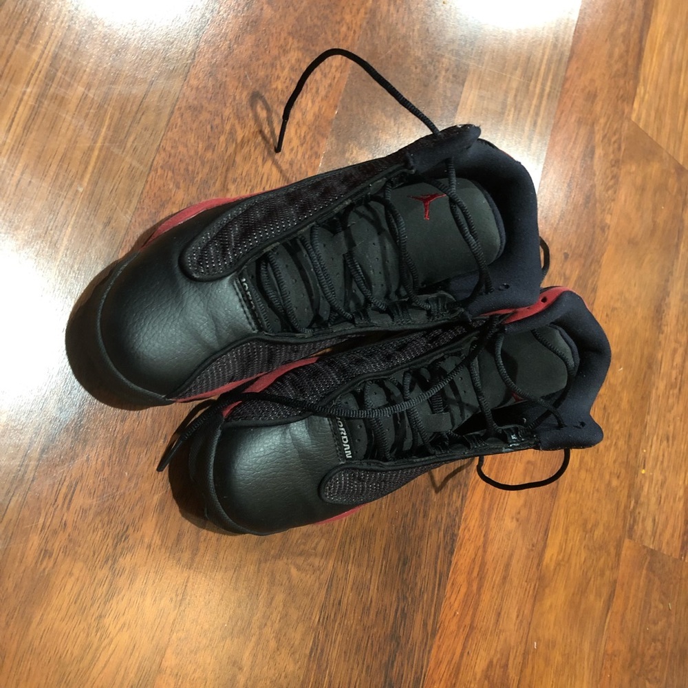 Air Jordan’s 13 Retro black/red